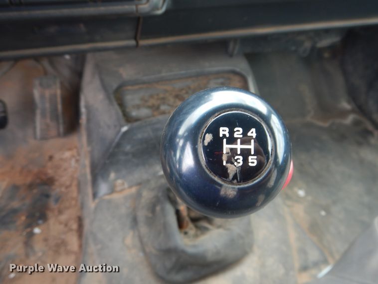 image for item DI0113 1996 Chevrolet Kodiak C6500  digger derrick truck