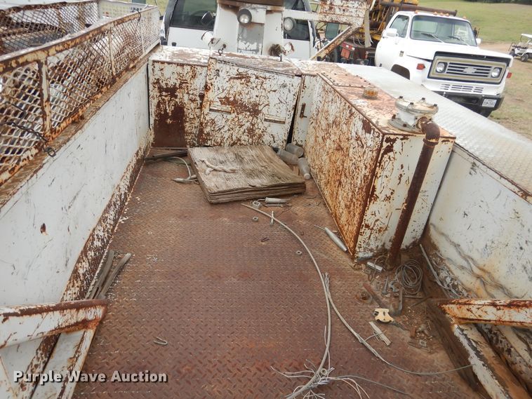 image for item DI0113 1996 Chevrolet Kodiak C6500  digger derrick truck