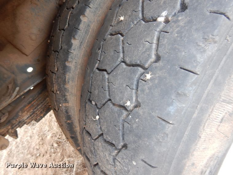 image for item DI0113 1996 Chevrolet Kodiak C6500  digger derrick truck