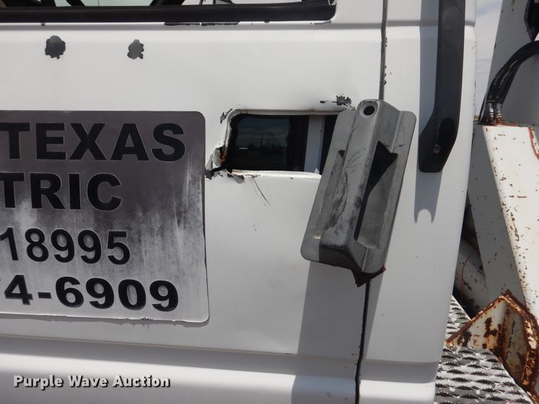 image for item DI0115 1994 Chevrolet Kodiak C5500  digger derrick truck