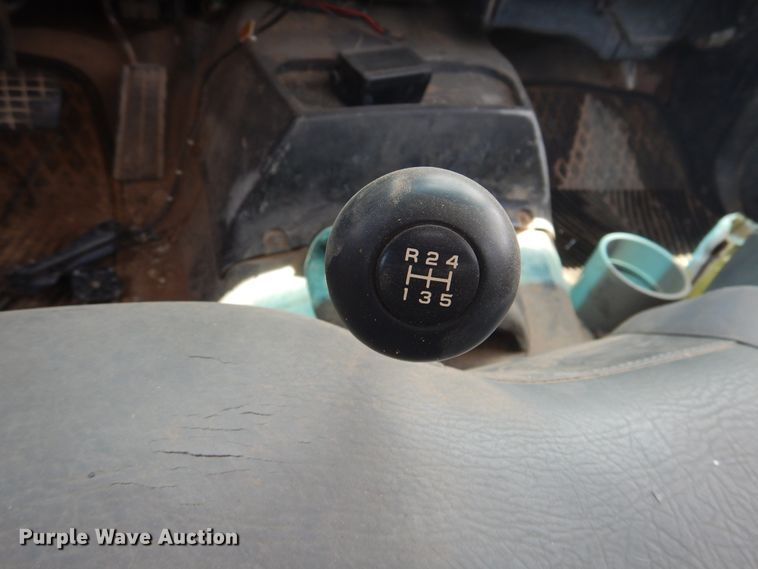 image for item DI0115 1994 Chevrolet Kodiak C5500  digger derrick truck