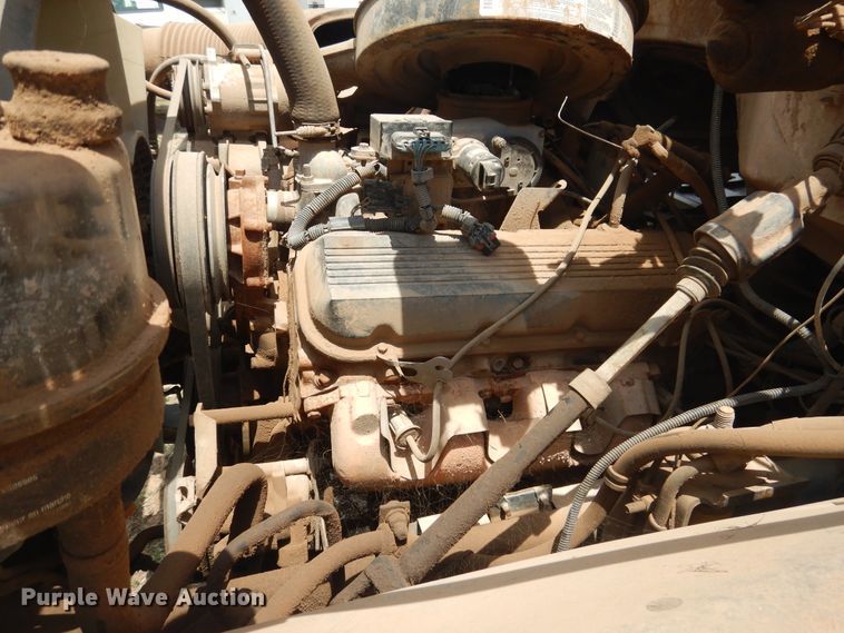 image for item DI0115 1994 Chevrolet Kodiak C5500  digger derrick truck