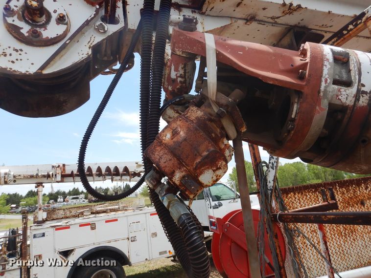 image for item DI0115 1994 Chevrolet Kodiak C5500  digger derrick truck