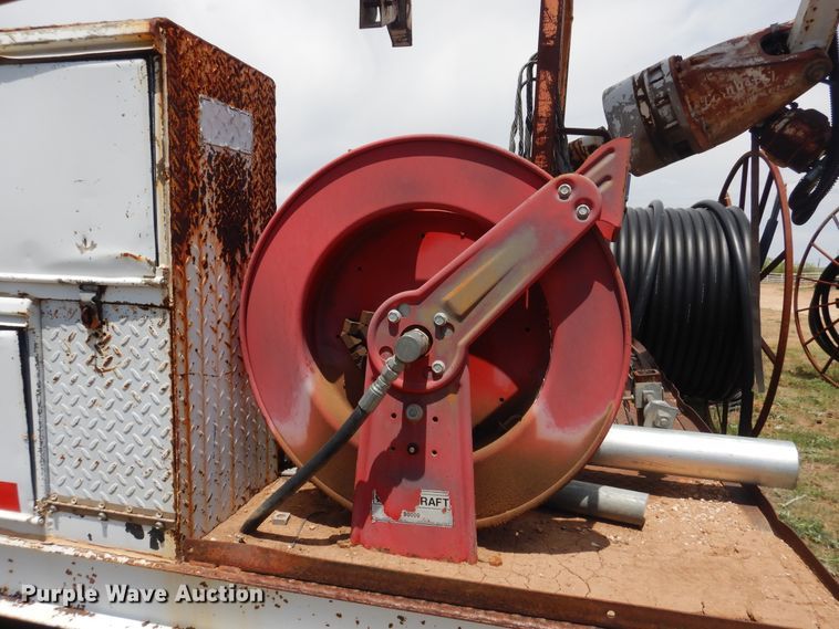 image for item DI0115 1994 Chevrolet Kodiak C5500  digger derrick truck