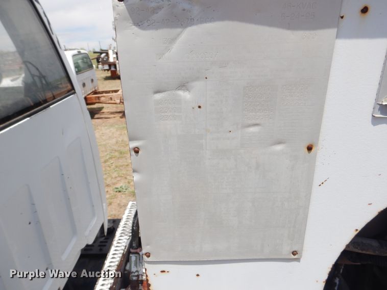 image for item DI0115 1994 Chevrolet Kodiak C5500  digger derrick truck