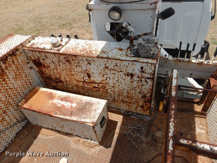 image for item DI0115 1994 Chevrolet Kodiak C5500  digger derrick truck