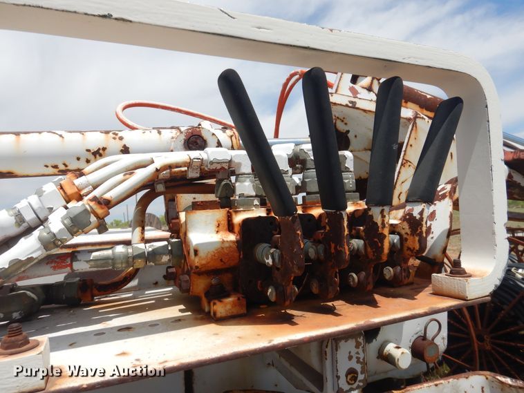 image for item DI0115 1994 Chevrolet Kodiak C5500  digger derrick truck