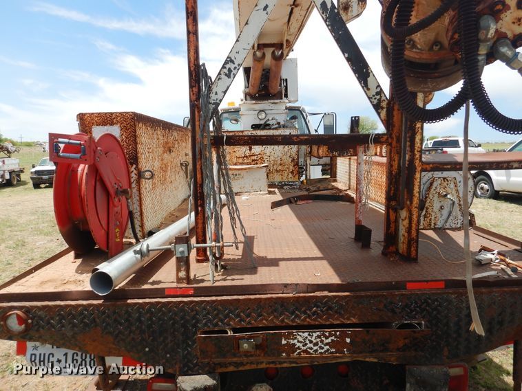 image for item DI0115 1994 Chevrolet Kodiak C5500  digger derrick truck