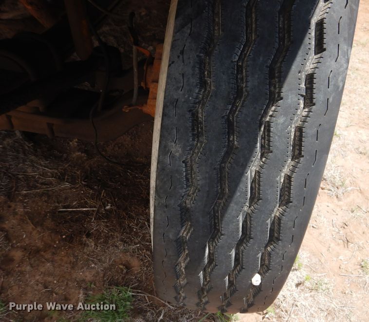 image for item DI0115 1994 Chevrolet Kodiak C5500  digger derrick truck