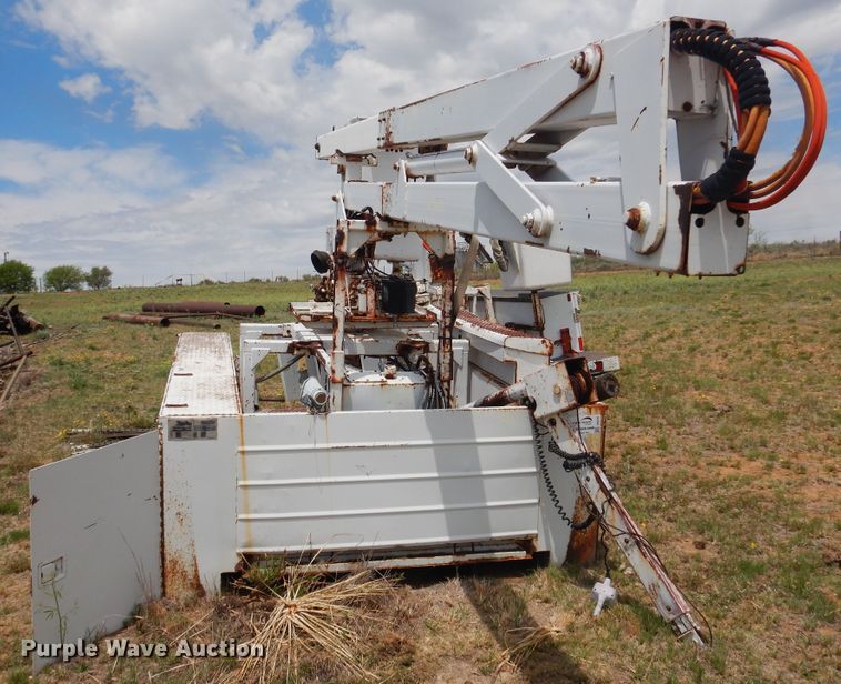 image for item DI0128 Truck beds and trailer
