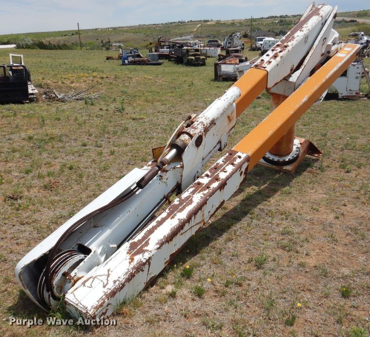 image for item DI0128 Truck beds and trailer