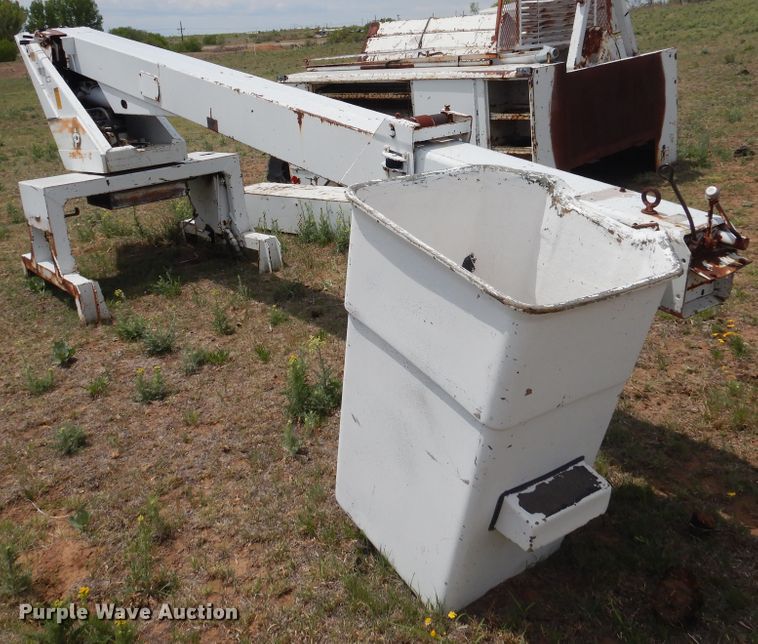 image for item DI0128 Truck beds and trailer