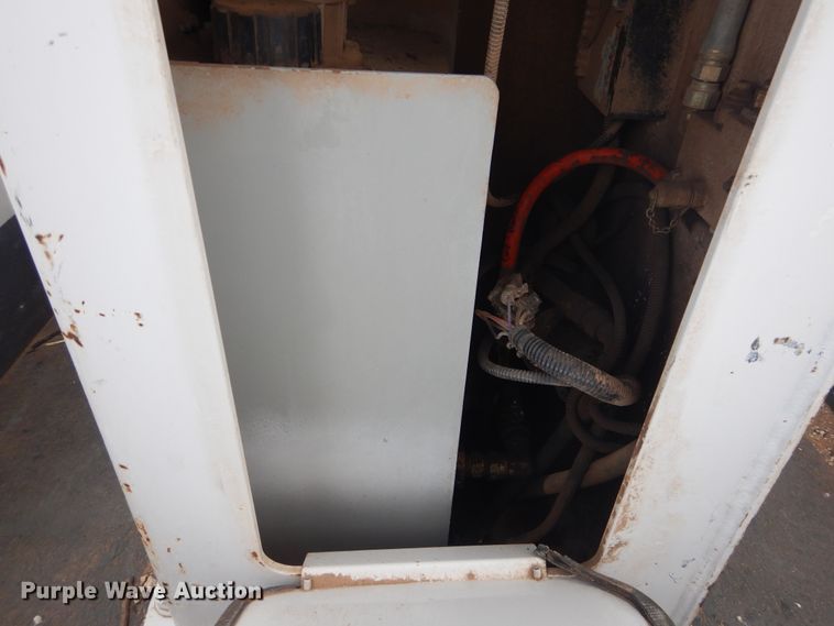 image for item DI0140 2006 Ford F550 Super Duty  bucket truck