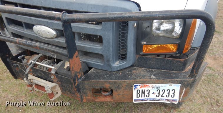 image for item DI0140 2006 Ford F550 Super Duty  bucket truck