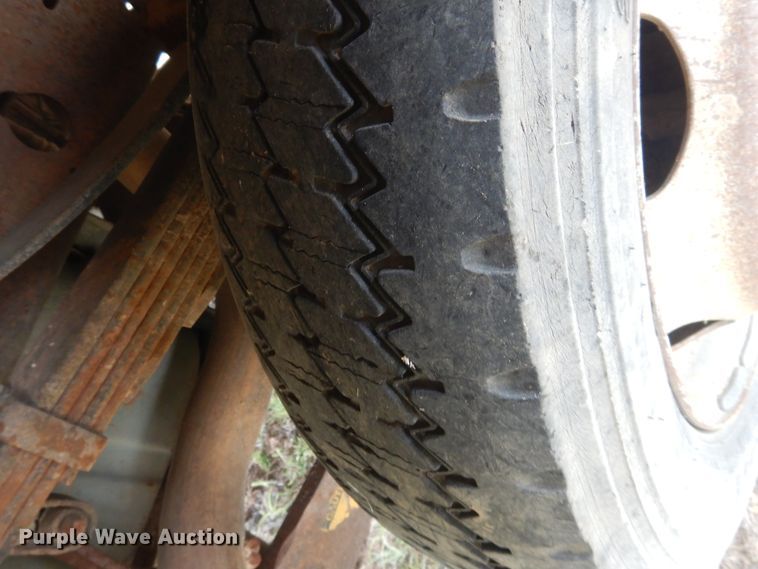 image for item DI0140 2006 Ford F550 Super Duty  bucket truck