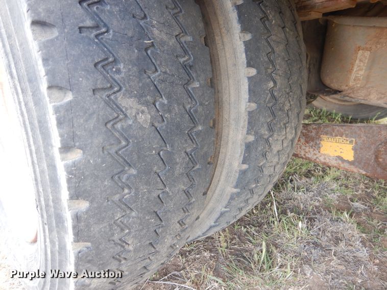 image for item DI0140 2006 Ford F550 Super Duty  bucket truck