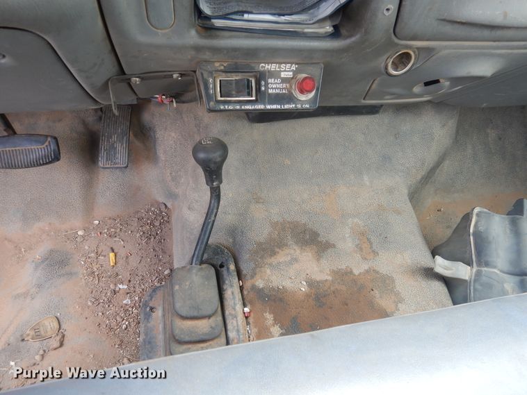 image for item DI0142 2003 Ford F550 Super Duty  bucket truck