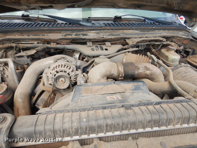 image for item DI0142 2003 Ford F550 Super Duty  bucket truck