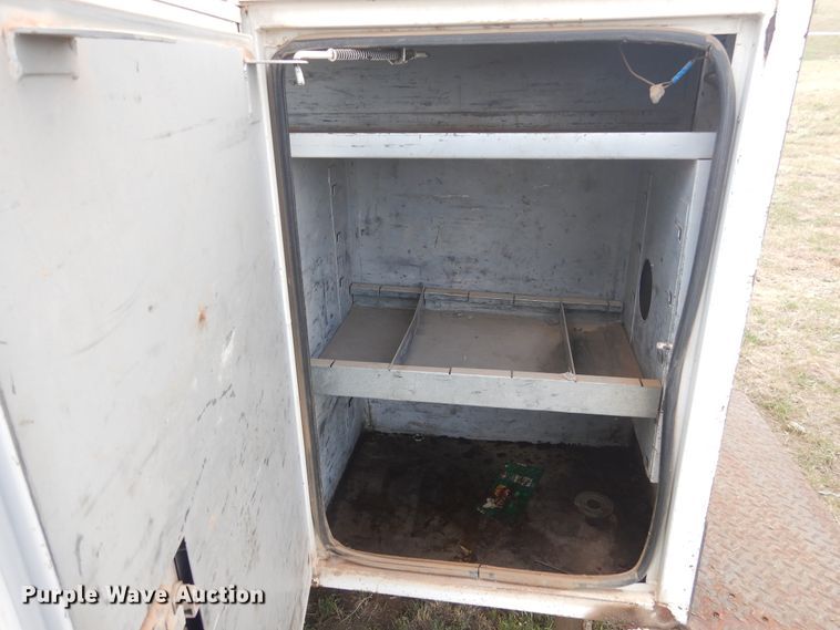 image for item DI0142 2003 Ford F550 Super Duty  bucket truck