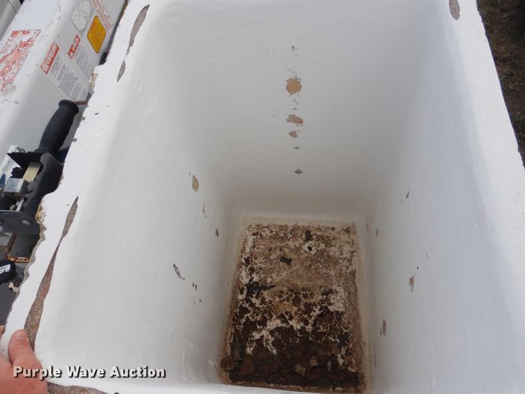 image for item DI0142 2003 Ford F550 Super Duty  bucket truck