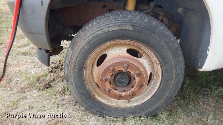 image for item DI0142 2003 Ford F550 Super Duty  bucket truck