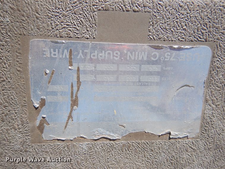 image for item DI0144 Approximately 85 halogen lights