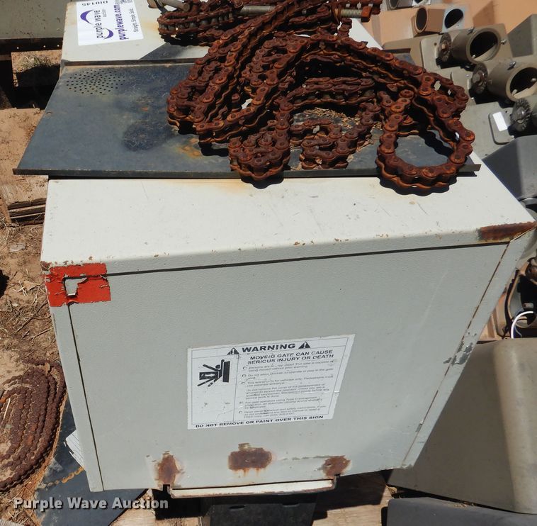 image for item DI0145 (2) Liftmaster automatic gate openers