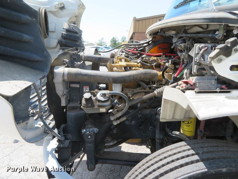 image for item DI2231 2007 Freightliner Business Class M2  street sweeper truck