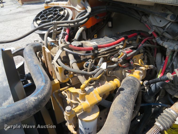 image for item DI2231 2007 Freightliner Business Class M2  street sweeper truck