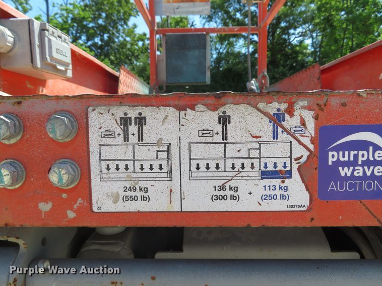 image for item DI2233 2012 Skyjack SJIII 3219  scissor lift