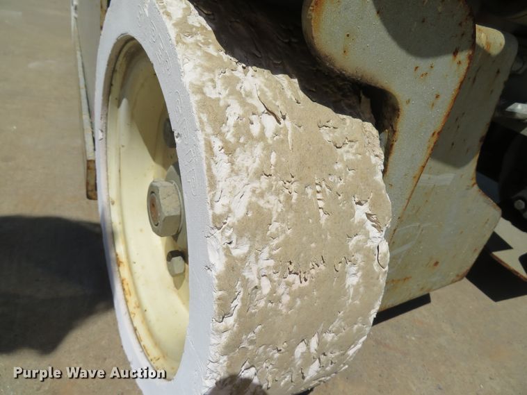 image for item DI2233 2012 Skyjack SJIII 3219  scissor lift