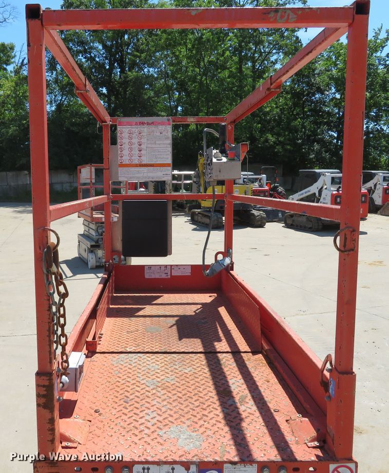 image for item DI2234 2012 Skyjack SJIII 3219  scissor lift