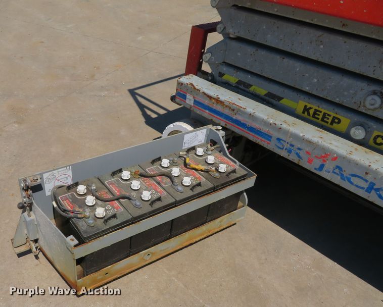 image for item DI2234 2012 Skyjack SJIII 3219  scissor lift