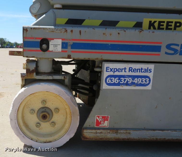 image for item DI2234 2012 Skyjack SJIII 3219  scissor lift