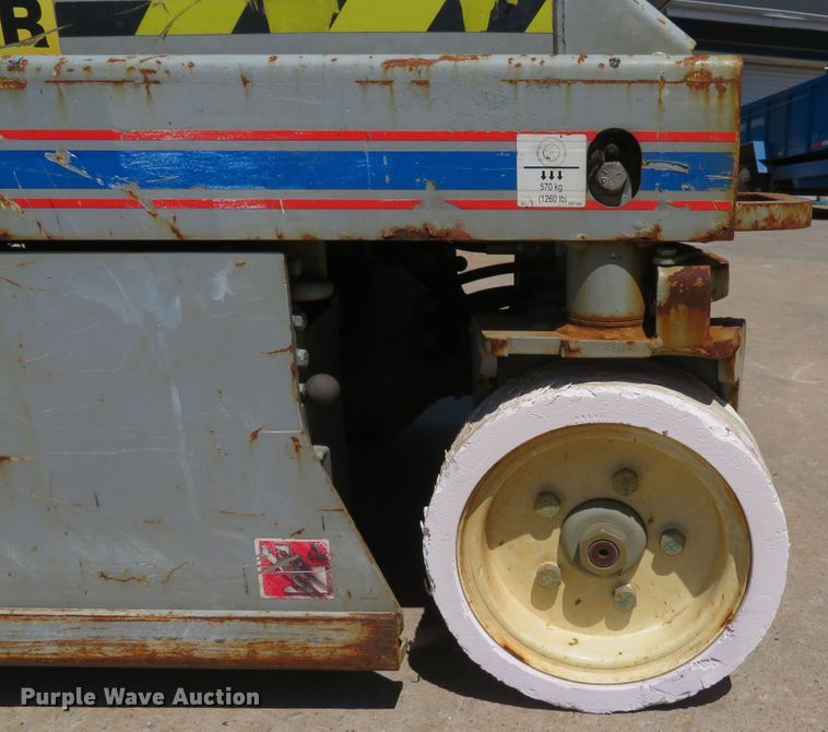 image for item DI2235 2012 Skyjack SJIII 3219  scissor lift