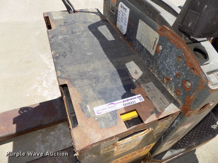 image for item DO9331 Jungheinrich ECR327 pallet jack