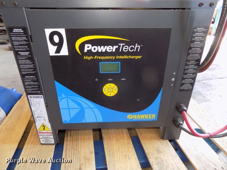 image for item DO9332 Jungheinrich ECR327 pallet jack