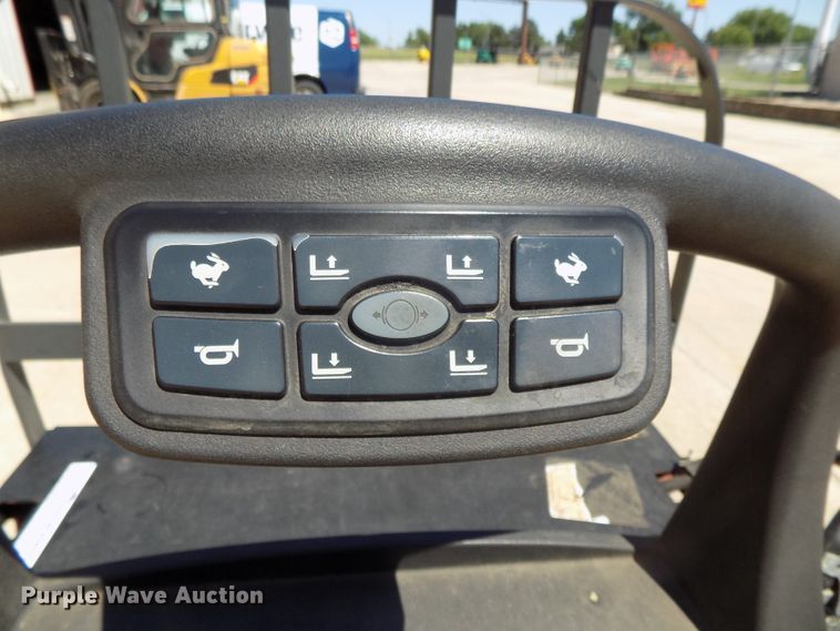 image for item DO9333 Jungheinrich ECR327 pallet jack