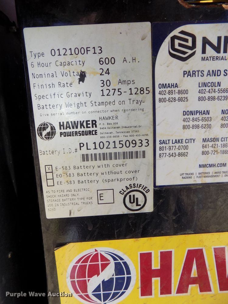 image for item DO9333 Jungheinrich ECR327 pallet jack