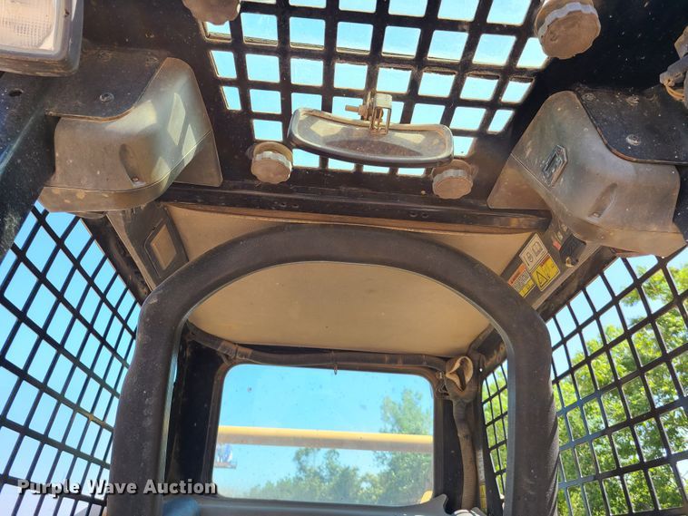 image for item EL9814 2006 Caterpillar 268B  skid steer loader