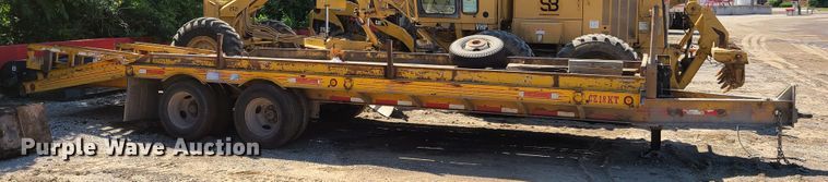 image for item EL9815 CZ Engineering equipment trailer