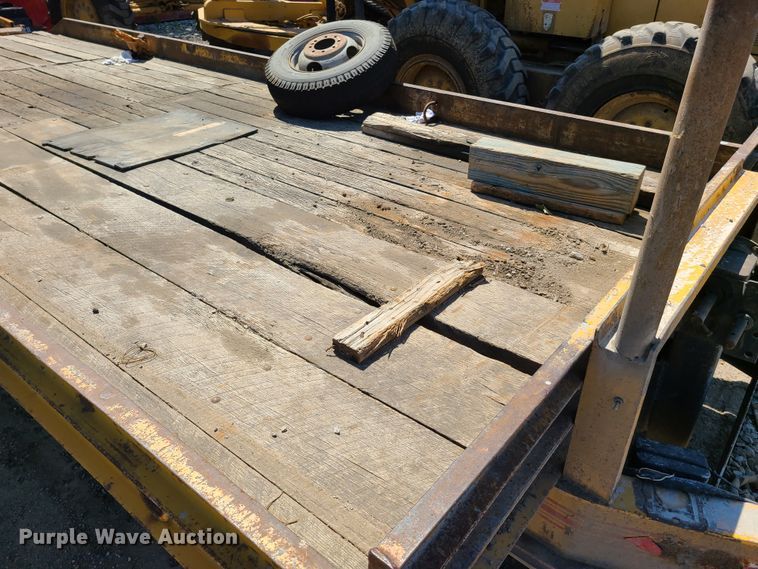 image for item EL9815 CZ Engineering equipment trailer
