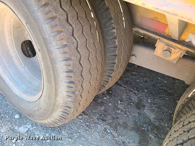 image for item EL9815 CZ Engineering equipment trailer