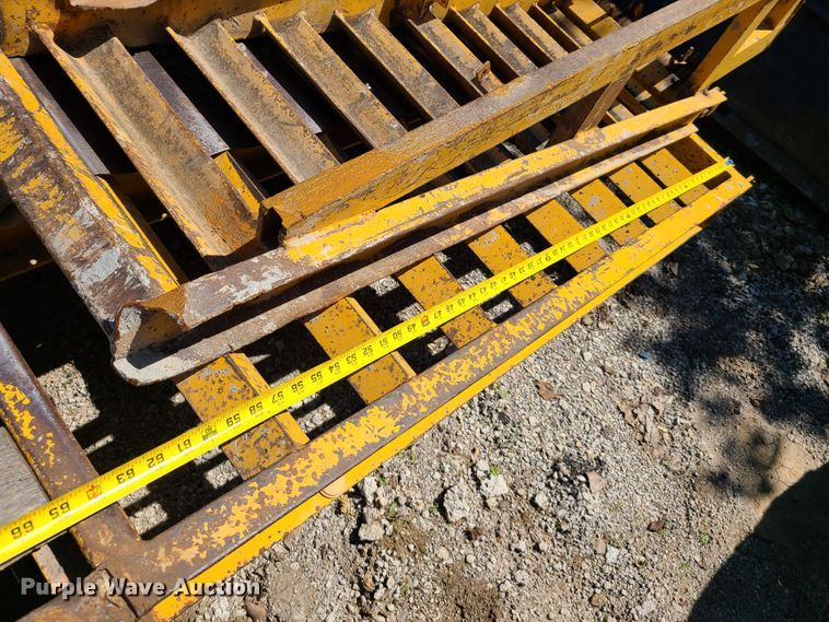 image for item EL9815 CZ Engineering equipment trailer