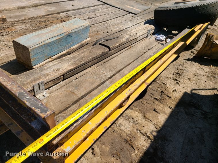 image for item EL9815 CZ Engineering equipment trailer