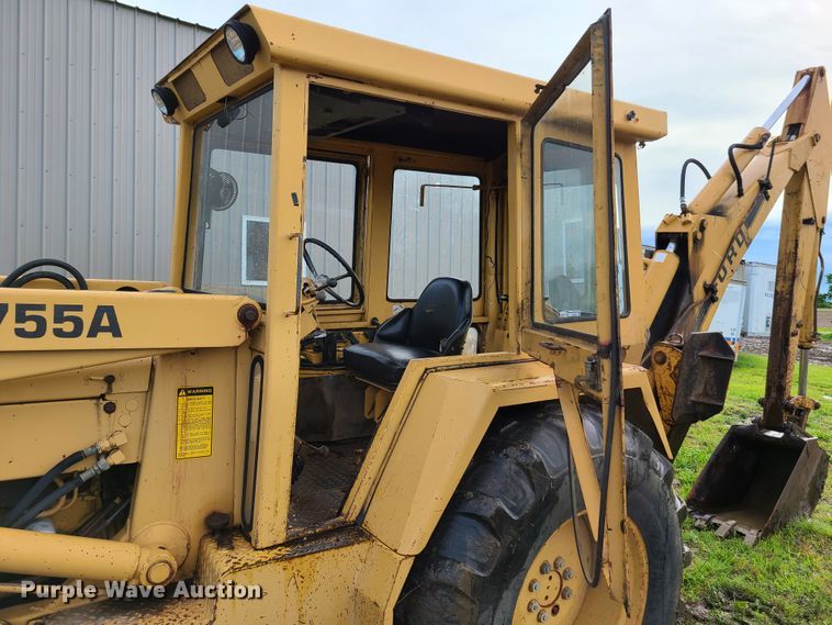 image for item EL9820 Ford 755A  backhoe