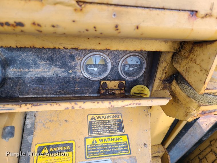 image for item EL9820 Ford 755A  backhoe