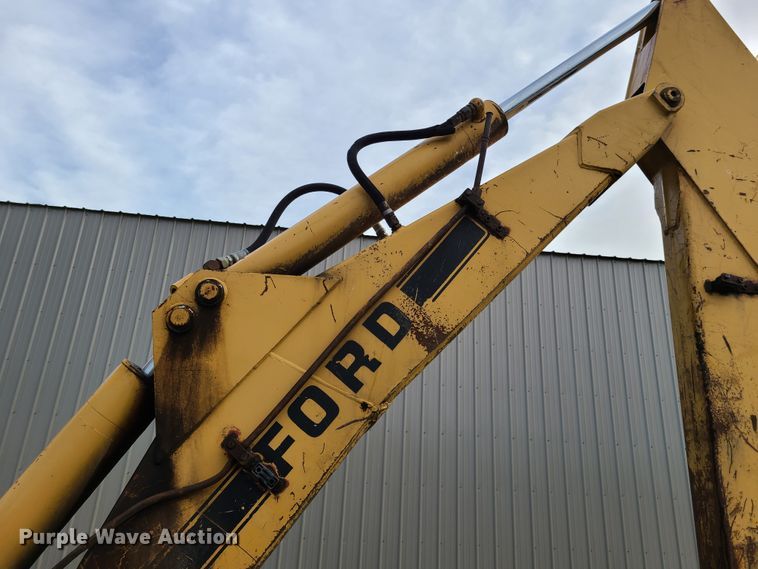 image for item EL9820 Ford 755A  backhoe