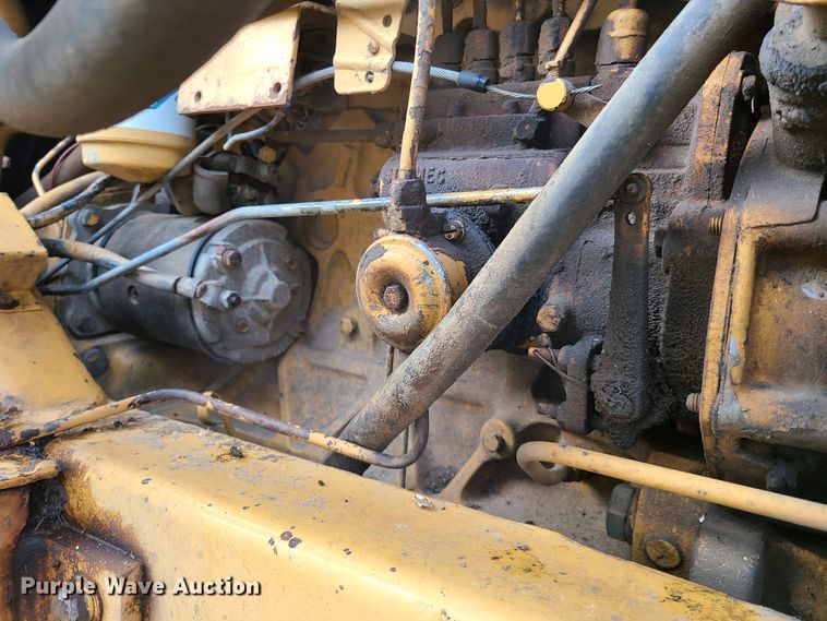 image for item EL9820 Ford 755A  backhoe