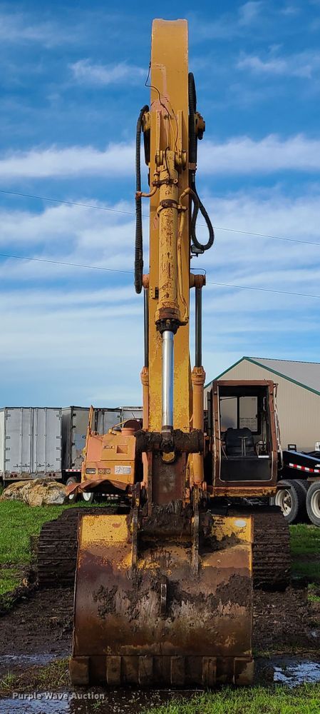 image for item EL9821 1993 Case 9050  excavator